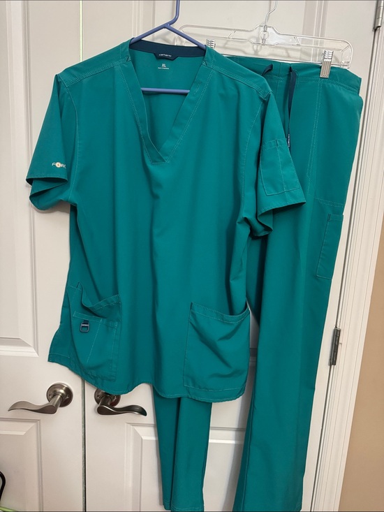 Carhartt Other - Carhartt Teal V-Neck Scrub Top